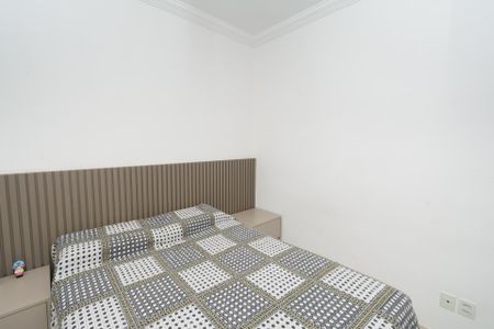 Casa à venda com 200m², 3 quartos e 3 vagas Casa à venda com 200m², 3 quartos e 3 vagasSuíte