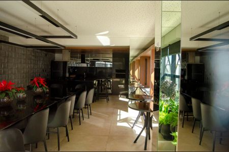 Apartamento para alugar com 72m², 2 quartos e 1 vaga Apartamento para alugar com 72m², 2 quartos e 1 vagaÁrea comum