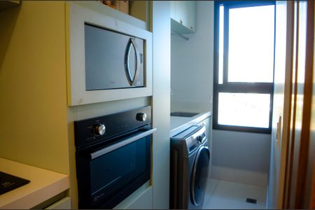 Apartamento para alugar com 72m², 2 quartos e 1 vaga Apartamento para alugar com 72m², 2 quartos e 1 vagaSala/Cozinha