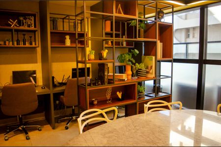 Apartamento para alugar com 72m², 2 quartos e 1 vaga Apartamento para alugar com 72m², 2 quartos e 1 vagaÁrea comum