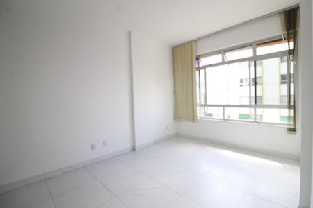 Apartamento para alugar com 115m², 3 quartos e 1 vagaSuíte