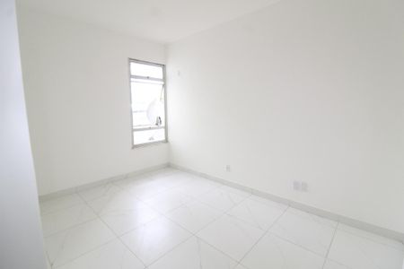 Apartamento para alugar com 115m², 3 quartos e 1 vagaQuarto 2