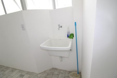 Apartamento para alugar com 115m², 3 quartos e 1 vagaÁrea de Serviço