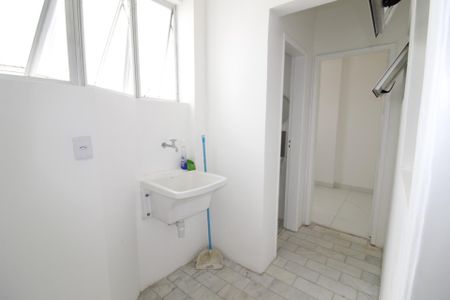 Apartamento para alugar com 115m², 3 quartos e 1 vagaÁrea de Serviço