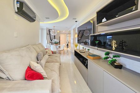 Apartamento para alugar com 196m², 2 quartos e 2 vagasSala