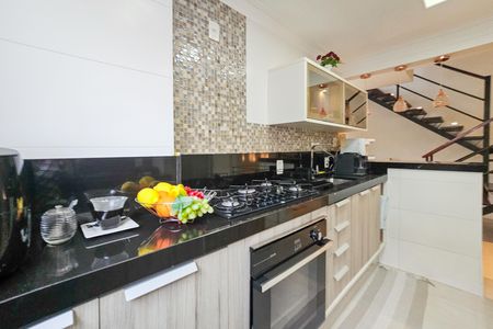 Apartamento para alugar com 196m², 2 quartos e 2 vagasCozinha