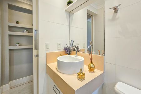 Apartamento para alugar com 196m², 2 quartos e 2 vagasBanheiro da Suíte