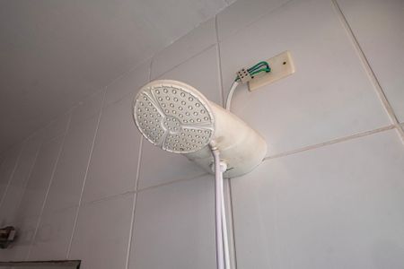 Casa à venda com 232m², 3 quartos e 4 vagasSuíte 2 - Banheiro