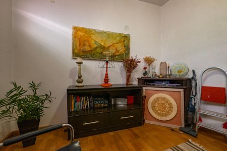 Casa à venda com 232m², 3 quartos e 4 vagasEscritório