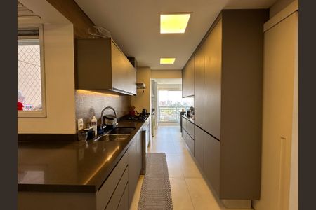 Apartamento à venda com 113m², 4 quartos e 2 vagasCozinha