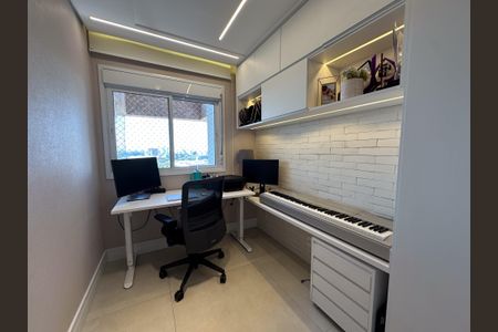 Apartamento à venda com 113m², 4 quartos e 2 vagasQuarto