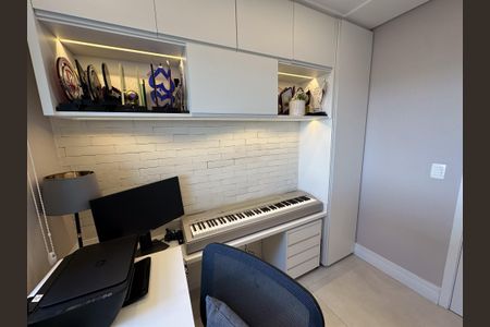 Apartamento à venda com 113m², 4 quartos e 2 vagasQuarto