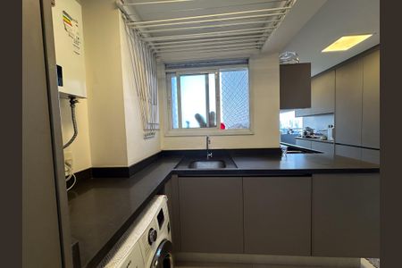 Apartamento à venda com 113m², 4 quartos e 2 vagasÁrea de Serviço