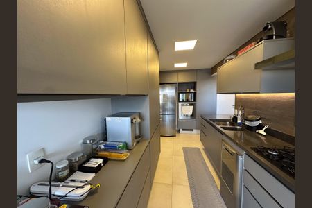 Apartamento à venda com 113m², 4 quartos e 2 vagasCozinha