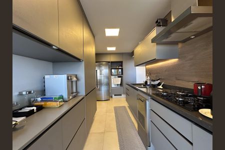 Apartamento à venda com 113m², 4 quartos e 2 vagasCozinha