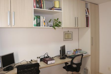 Apartamento à venda com 65m², 2 quartos e 1 vagaQuarto