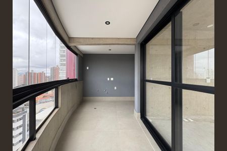 Apartamento à venda com 88m², 2 quartos e 2 vagas Apartamento à venda com 88m², 2 quartos e 2 vagasVaranda