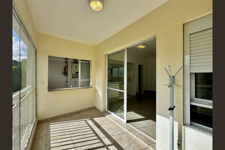 Apartamento para alugar com 48m², 1 quarto e 1 vaga Apartamento para alugar com 48m², 1 quarto e 1 vagaSacada