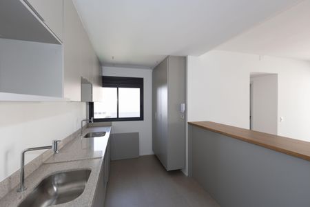 Apartamento para alugar com 82m², 2 quartos e 2 vagas Apartamento para alugar com 82m², 2 quartos e 2 vagasCozinha