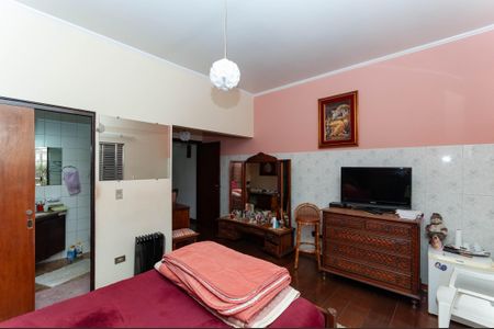 Casa de condomínio à venda com 229m², 4 quartos e 2 vagas Casa de condomínio à venda com 229m², 4 quartos e 2 vagasSuíte 1