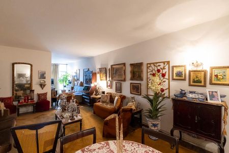 Apartamento à venda com 134m², 2 quartos e sem vaga Apartamento à venda com 134m², 2 quartos e sem vagaSala