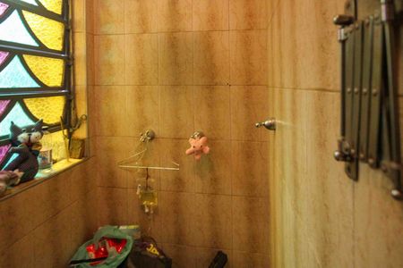 Casa à venda com 450m², 3 quartos e 3 vagas Casa à venda com 450m², 3 quartos e 3 vagasLavabo