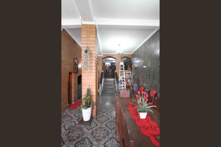 Casa à venda com 450m², 3 quartos e 3 vagas Casa à venda com 450m², 3 quartos e 3 vagasEspaço Gourmet