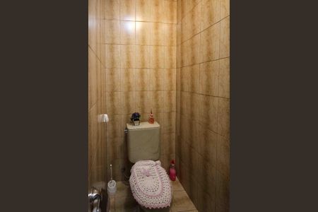 Casa à venda com 450m², 3 quartos e 3 vagas Casa à venda com 450m², 3 quartos e 3 vagasLavabo