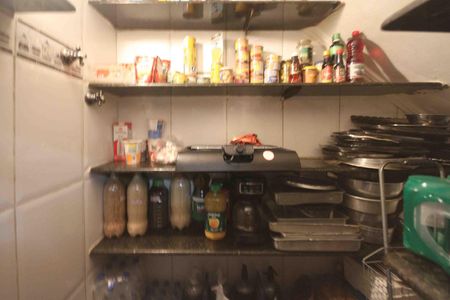 Casa à venda com 450m², 3 quartos e 3 vagas Casa à venda com 450m², 3 quartos e 3 vagasDispensa