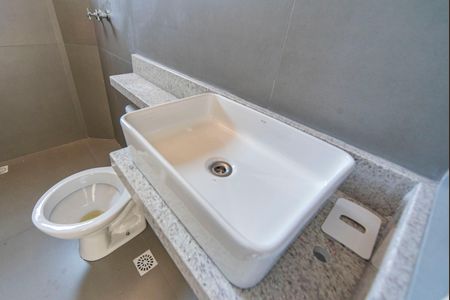 Apartamento à venda com 140m², 3 quartos e 2 vagas Apartamento à venda com 140m², 3 quartos e 2 vagasBanheiro