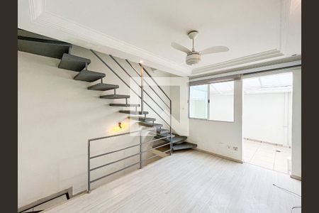 Sala de casa à venda com 2 quartos, 123m² em Conceicao, Osasco