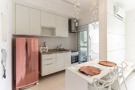 Apartamento à venda com 52m², 1 quarto e 1 vagaCozinha