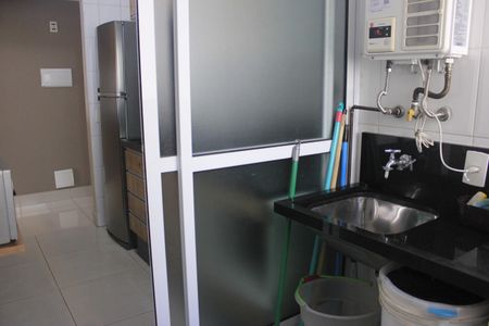 Apartamento à venda com 75m², 3 quartos e 2 vagasLavanderia