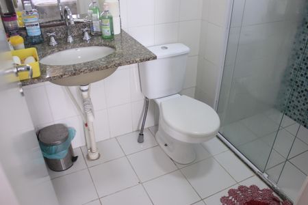 Apartamento à venda com 75m², 3 quartos e 2 vagasBanheiro da Suíte