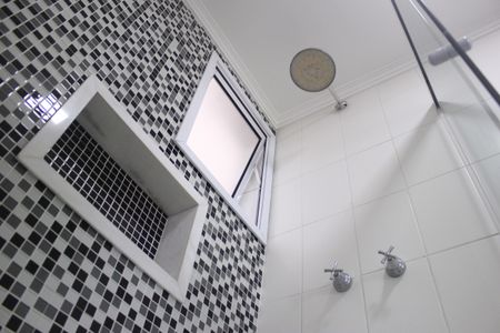 Apartamento à venda com 75m², 3 quartos e 2 vagasBanheiro social