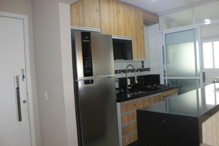 Apartamento à venda com 75m², 3 quartos e 2 vagasCozinha
