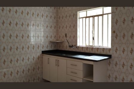 Casa à venda com 240m², 4 quartos e 3 vagas Casa à venda com 240m², 4 quartos e 3 vagasCozinha