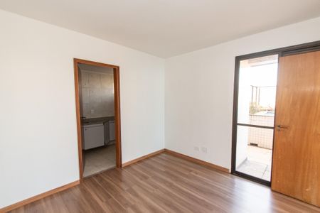Apartamento à venda com 161m², 4 quartos e 3 vagasSuíte 2