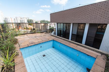 Apartamento à venda com 161m², 4 quartos e 3 vagasPiscina