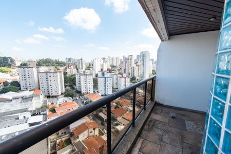 Apartamento à venda com 161m², 4 quartos e 3 vagasPiscina