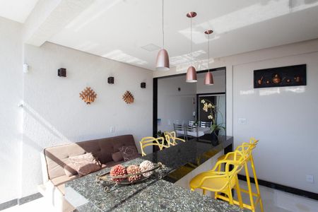 Casa à venda com 220m², 3 quartos e 7 vagasEspaço Gourmet