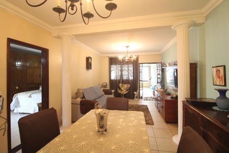 Sala de casa para alugar com 3 quartos, 200m² em Terceira Divisão de Interlagos, São Paulo