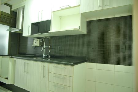 Apartamento à venda com 55m², 2 quartos e 2 vagasCozinha