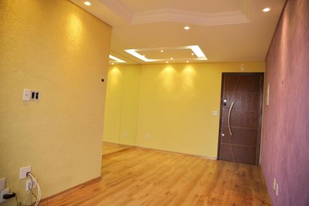 Apartamento à venda com 55m², 2 quartos e 2 vagasSala