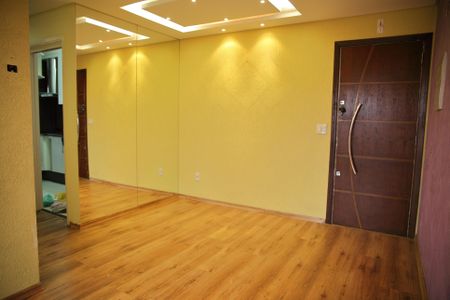 Apartamento à venda com 55m², 2 quartos e 2 vagasSala