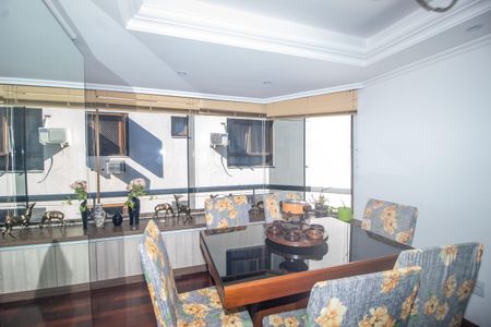 Apartamento à venda com 178m², 3 quartos e 2 vagasSala