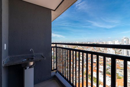 Apartamento à venda com 30m², 1 quarto e sem vaga Apartamento à venda com 30m², 1 quarto e sem vagaVaranda