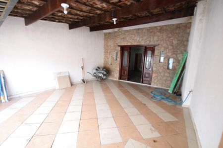 Casa para alugar com 176m², 3 quartos e 2 vagasGaragem