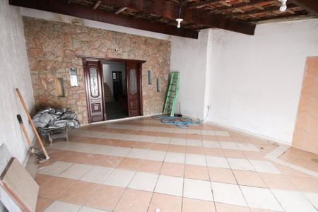 Casa para alugar com 176m², 3 quartos e 2 vagasGaragem