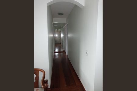 Corredor de apartamento à venda com 3 quartos, 85m² em Pinheiros, São Paulo
